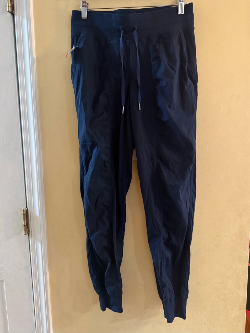 lululemon Dance Studio Mid-Rise Jogger, size 6
